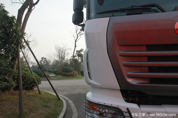 联合卡车U340 340马力 6X4 LNG自卸车(SQR3252N6T4)外观图（54/67）