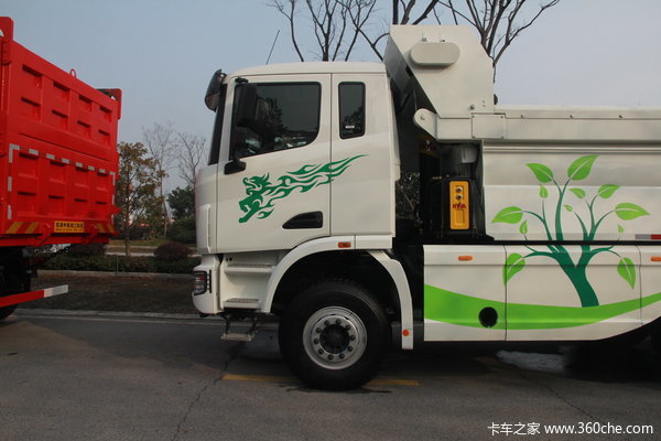 联合卡车U340 340马力 6X4 LNG自卸车(SQR3252N6T4)外观图（35/67）