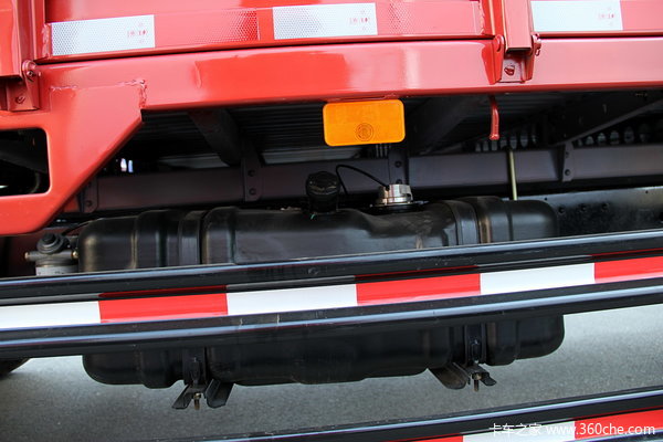 时代 康瑞中卡 154马力 4X2 排半载货车(BJ1093VEPEG-V6)底盘图
