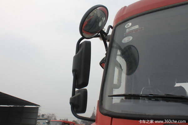 东风 多利卡XL中卡 160马力 4X2 载货车(DFA1160L15D7)外观图（15/26）
