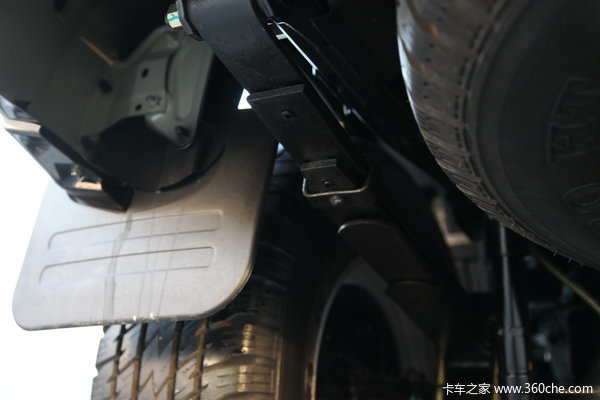 2013款福田 拓陆者S 至尊版 2.8L柴油 四驱 双排皮卡底盘图（9/14）