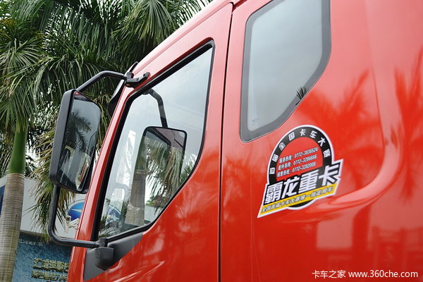 东风柳汽 霸龙重卡 320马力 8X4 排半载货车(底盘)(LZ1240M5FAT)外观图（22/39）
