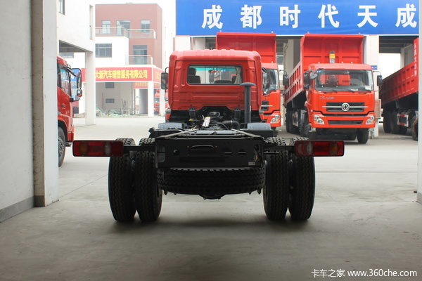 东风 天锦中卡 210马力 6X2 排半载货车(底盘)(DFL1160B5)外观图（8/37）