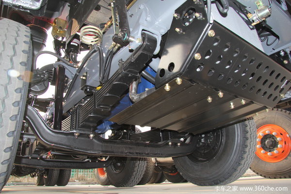江淮 格尔发K3系列重卡 300马力 8X4 自卸车(HFC3311P2K4H38F)底盘图（2/29）