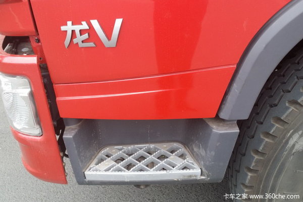 青岛解放 龙V中卡 180马力 6X2 排半仓栅载货车(CA5220CCYPK2L6T3E4A80-1)外观图（4/4）