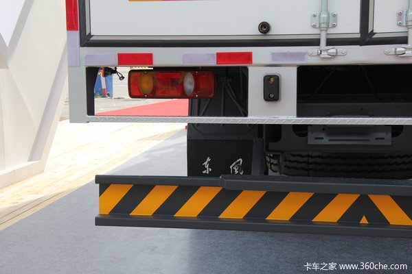 东风 天锦中卡 270马力 厢式载货车(右舵)(DFH1160B)底盘图（16/44）