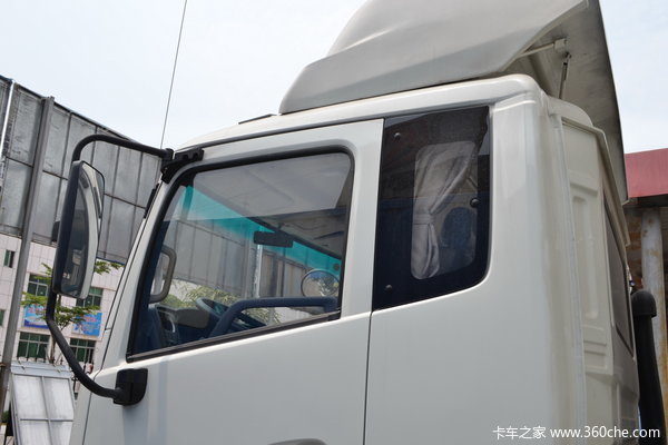 东风 天锦中卡 160马力 4X2 厢式载货车(路演车)(DFL5120XXYB2)外观图（28/34）