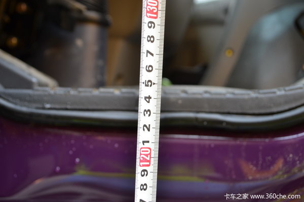 东风 天锦中卡 185马力 4X2 载货车(底盘)(DFL5160XXYBX1A)驾驶室图（7/61）