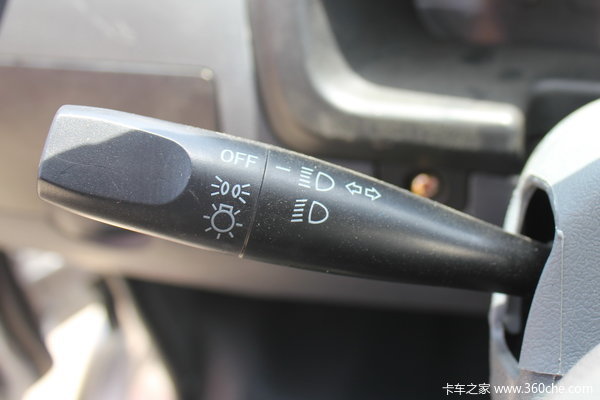 东风 小卡王 1.2L 85马力 汽油 双排微卡驾驶室图（5/18）