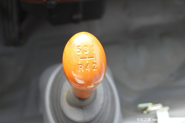 唐骏欧玲 赛菱系列 2.0L 54马力 柴油 单排栏板式微卡驾驶室图（12/19）