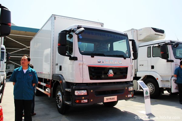 中国重汽 SITRAK C5H重卡 180马力 4X2 厢式载货车(ZZ5126XYZH451GD1)外观图（3/21）