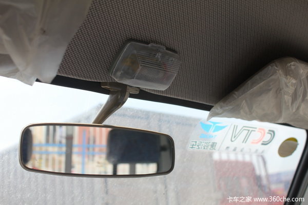 唐骏欧铃 赛菱系列 1.0L 60马力 汽油 双排栏板微卡驾驶室图（15/18）