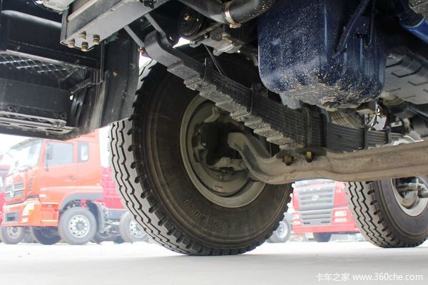 东风柳汽 霸龙重卡 310马力 8X4 仓栅载货车(LZ5311CCYQELA)底盘图（1/8）