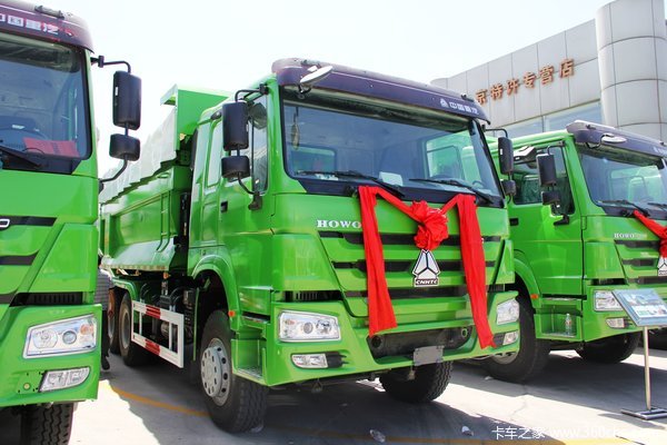 中国重汽 HOWO重卡 340马力 6X4 自卸车(U型斗新型渣土车)(ZZ3257N3847D1)外观图（33/54）