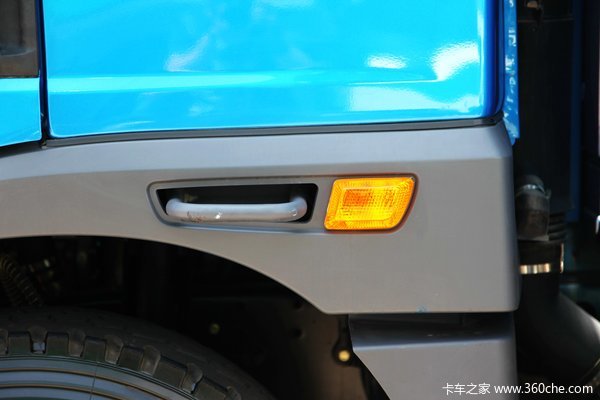 青岛解放 龙V中卡 160马力 4X2 排半栏板载货车(CA1168PK2L2E4A80)外观图（30/76）