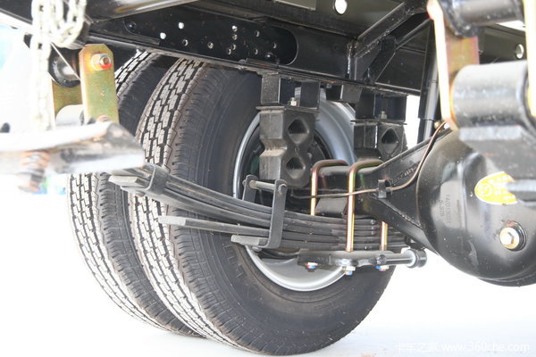 黑豹 1036系列 1.2L 85马力 汽油 单排栏板微卡底盘图（11/15）