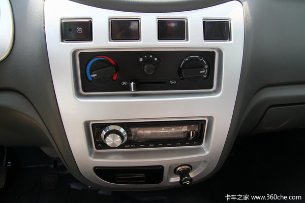四川现代 瑞宝 1.0L 58马力 汽油 单排栏板微卡驾驶室图（13/18）