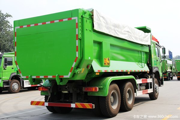 中国重汽 HOWO重卡 340马力 6X4 自卸车(U型斗新型渣土车)(ZZ3257N3847D1)外观图（8/54）