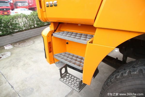 陕汽 德龙F3000重卡 336马力 6X4 自卸车(SX3256DR3841)底盘图