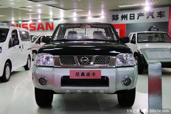 2013款郑州日产 D22 豪华型 2.4L汽油 四驱 双排皮卡外观图（1/30）