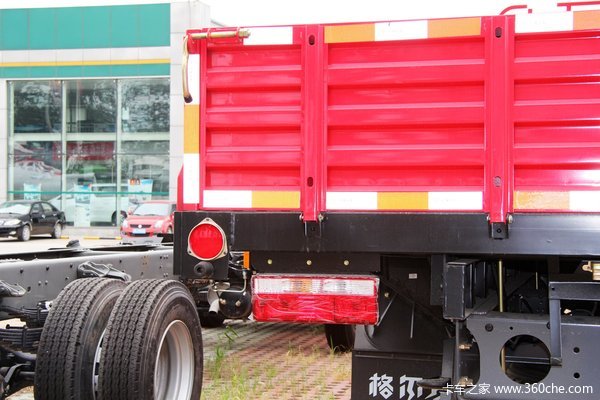 江淮 格尔发K3系列重卡 200马力 6X2 栏板载货车(HFC1241P2K1C54F)上装图（6/7）