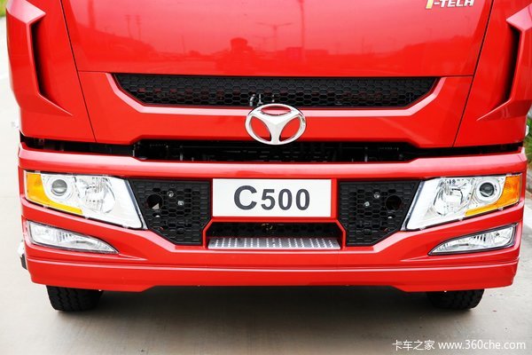 南京依维柯 超越C500系列中卡 140马力 4X2 栏板载货车外观图（8/17）