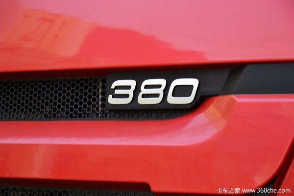 中国重汽 HOWO重卡 380马力 10X4 清障车底盘(ZZ5507N31B7D1)外观图（16/56）