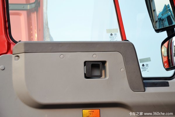 中国重汽 HOWO重卡 380马力 10X4 清障车底盘(ZZ5507N31B7D1)驾驶室图（4/45）