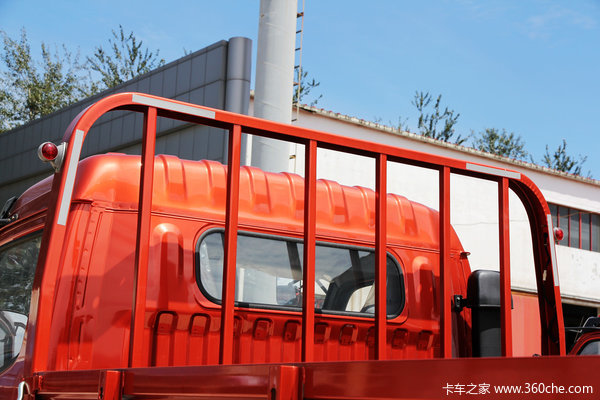 东风 多利卡L系列 120马力 4X2 栏板载货车外观图（30/34）