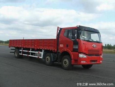 解放 J6M中卡 280马力 8X4 栏板载货车(CA1310P63K2L6T4A1E4)