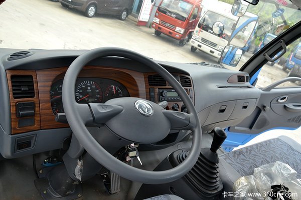 东风 多利卡L 120马力 6.15米单排载货车底盘(DFA1120SJ11D5)驾驶室图（9/36）