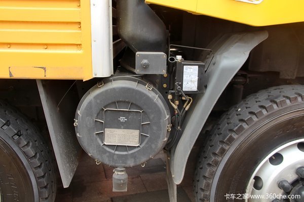 东风柳汽 霸龙重卡 245马力 6X2 排半厢式载货车(LZ1200M3CAT)底盘图（30/30）