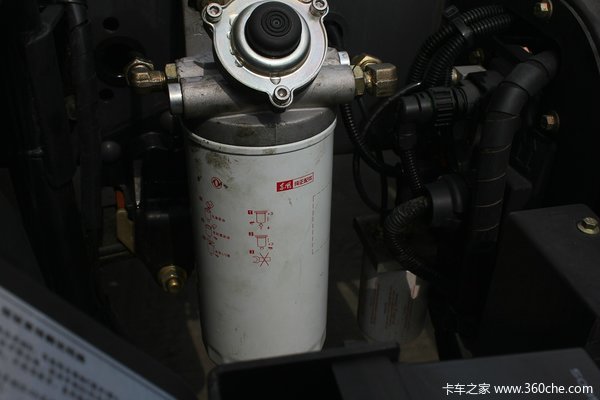 东风 天锦 160马力 4X2 载货车（DFL1160BX18）底盘图（18/55）