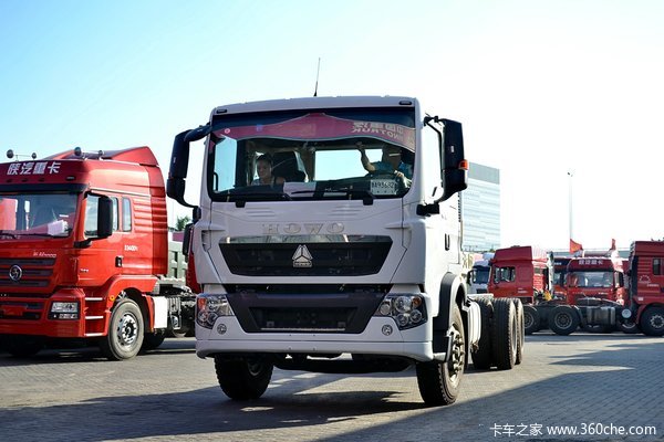 中国重汽 HOWO T5G 280马力 6X4 载货车(ZZ1257M584GD1)外观图