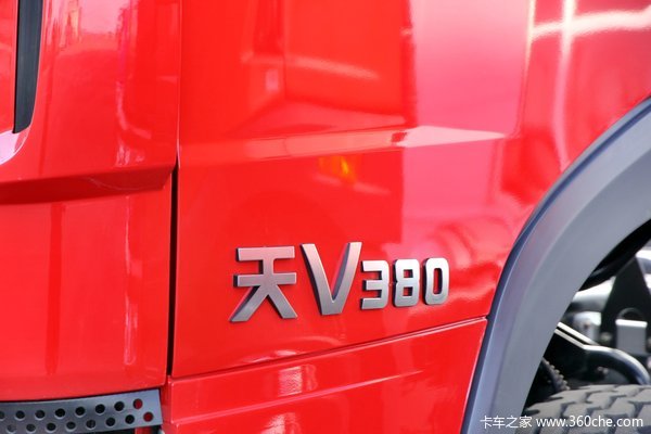 青岛解放 天V重卡 380马力 8X4 天然气自卸车(CA3310P2K2L7T4NE5A80)外观图（3/3）