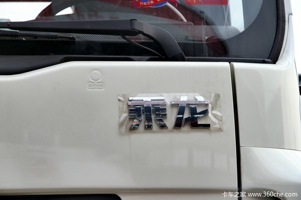东风柳汽 乘龙中卡 220马力 6X2 载货车底盘(LZ1200M3CAT)外观图（24/42）