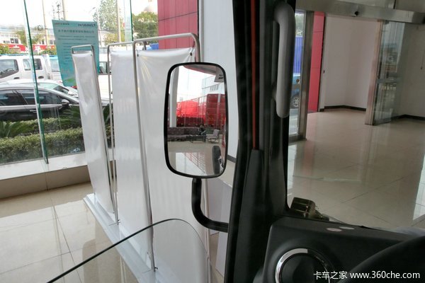 江淮 威铃 141马力 4X2 5.2米单排栏板载货车(HFC1056P91K2C5)驾驶室图（32/34）