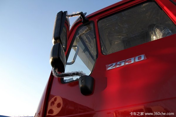 北奔 NG80系列重卡 300马力 6X4 LNG载货车底盘(ND1250BG5J6Z00)外观图（19/28）