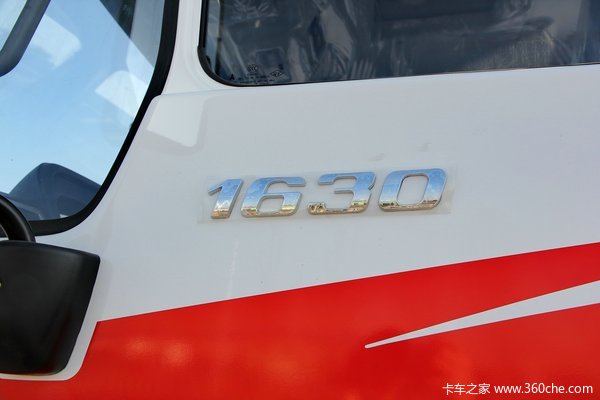 北奔 NG80系列重卡 300马力 4X4 越野载货车(ND12502B41J)外观图（25/28）