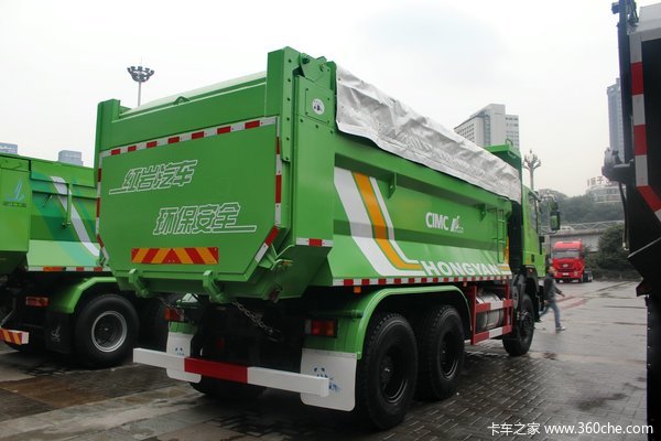 红岩 新金刚重卡 350马力 6X4 自卸车(CQ3255HTG384B)外观图（5/9）