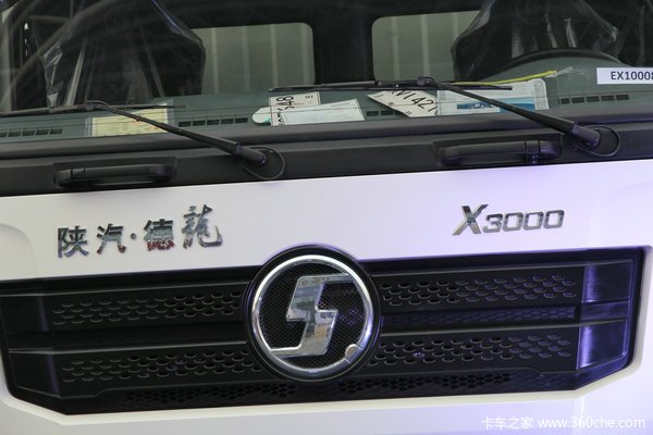 陕汽 德龙X3000 245马力 6X2 厢式载货车(SX5256XXY4K549)外观图（11/20）