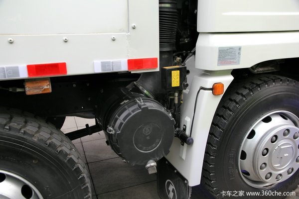 陕汽 德龙X3000 245马力 6X2 厢式载货车(SX5256XXY4K549)底盘图（23/23）