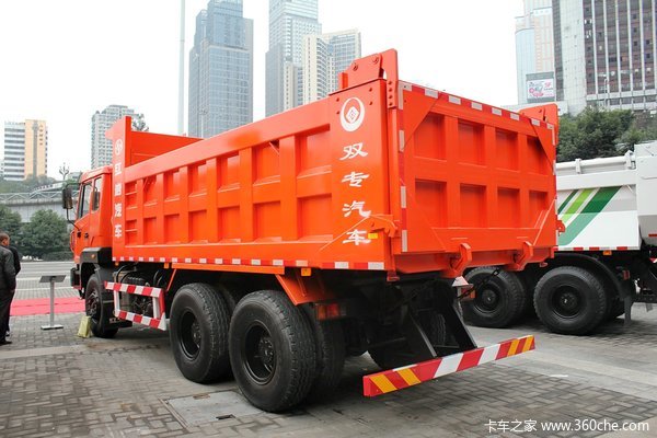 红岩 金刚重卡 310马力 6X4 自卸车(CQ3255TRG384)外观图（3/25）