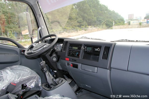 江淮 帅铃威司达W530 160马力 4X2 6.75米厢式载货车(HFC5110XXYP70K1E1)驾驶室图（58/62）