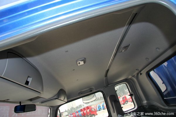 江淮 帅铃威司达W530 160马力 4X2 6.75米厢式载货车(HFC5110XXYP70K1E1)驾驶室图（40/62）