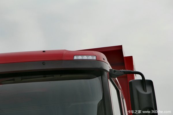 柳特 金大陆重卡 350马力 8X4 自卸车(LZT3310P31K2E4T4A93)外观图（21/50）