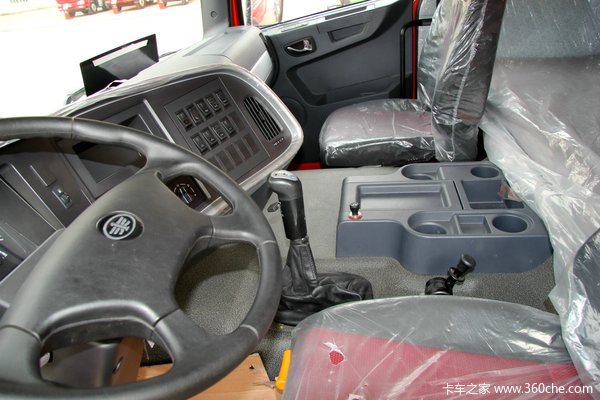 柳特 金大陆重卡 350马力 8X4 自卸车(LZT3310P31K2E4T4A93)驾驶室图（35/50）
