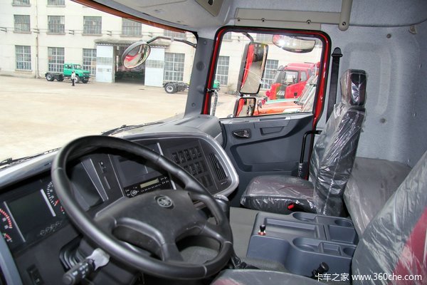 柳特 金大陆重卡 350马力 6X4 自卸车(LZT3250P31K2E4T1A93)驾驶室图（9/42）