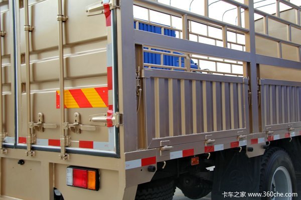 东风柳汽 乘龙中卡 170马力 4X2 仓栅载货车(LZ5120CCYRAPA)上装图（11/13）