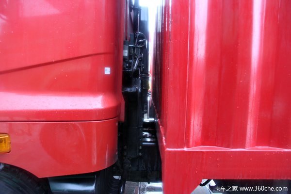 华菱 汉马重卡 160马力 4X2 单排厢式载货车(HN5160XXYC16C8M4)外观图（20/23）